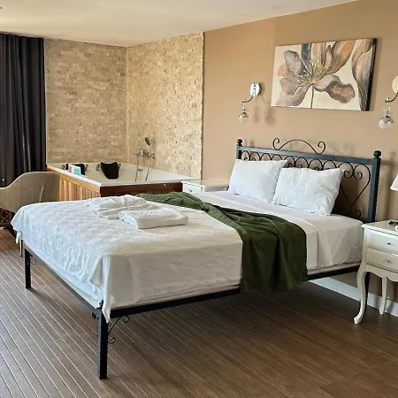 Отель Aden Boutique