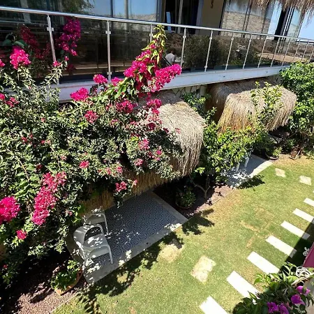 Ξενοδοχείο Aden Boutique Çeşme