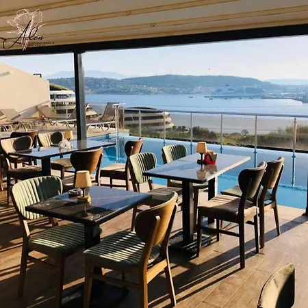 Aden Boutique Çeşme