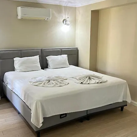 Aden Boutique Hotel Çeşme