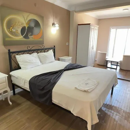 Отель Aden Boutique Кешме