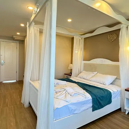 Aden Boutique * Çeşme