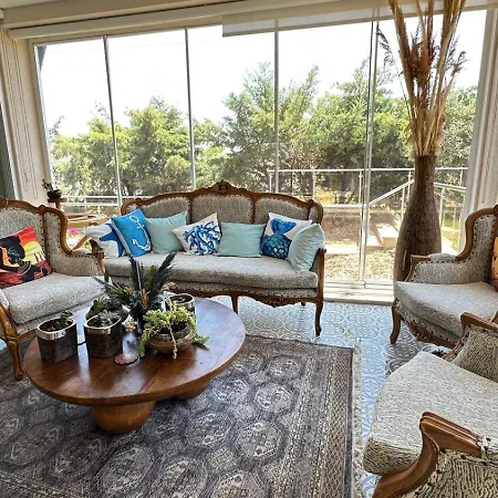 Aden Boutique Çeşme