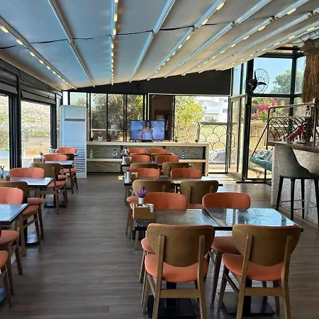 Ξενοδοχείο Aden Boutique