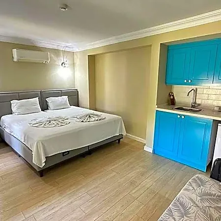 Aden Boutique 4* Çeşme